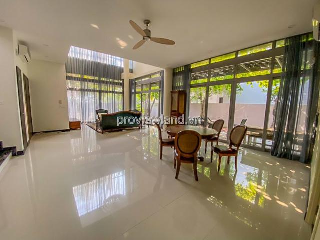 Cho thuê biệt thự sân vườn Riviera Cove Quận 9 với 4PN đầy đủ nội thất