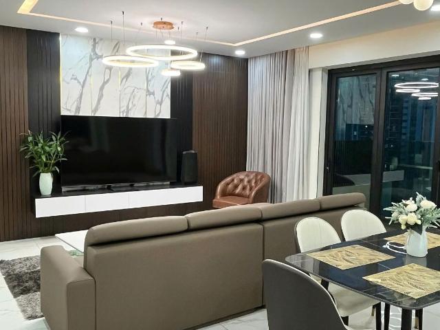 CHO THUÊ CĂN HỘ 4PN THANG MÁY RIÊNG TẬN CỬA TẠI FELIZ EN VISTA