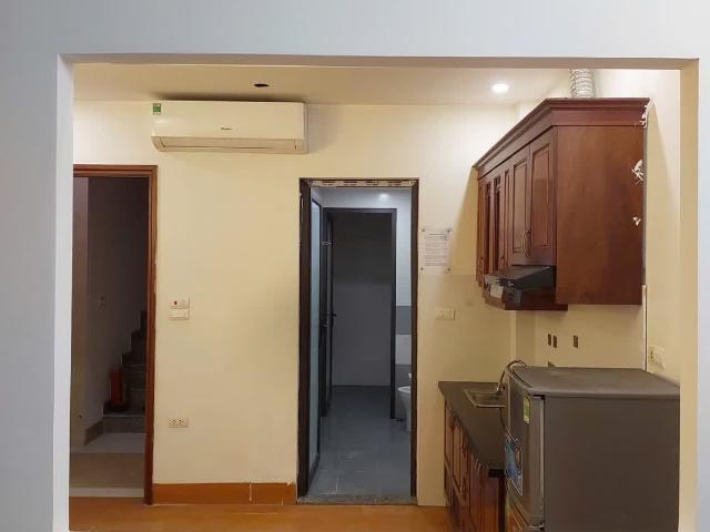 Cho Thuê Căn Hộ 1 Ngủ 1 Khách – Ngõ 221 Thịnh Quang, Đống Đa