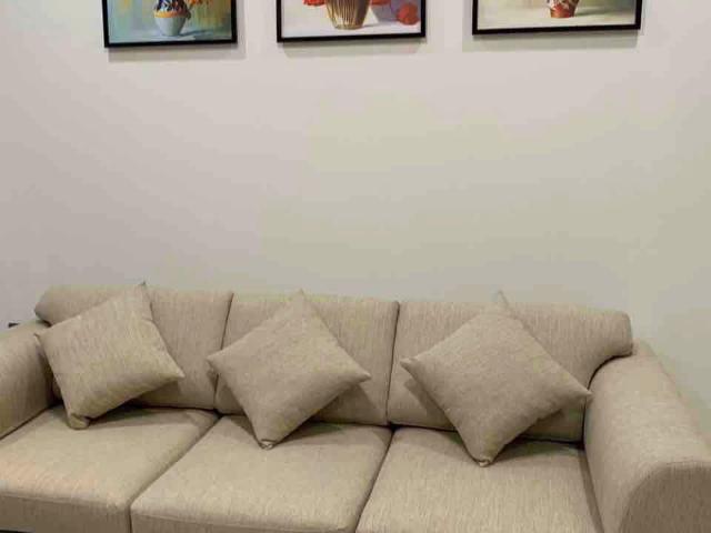 CHO THUÊ CĂN HỘ 2PN SAIGON ROYAL THIẾT KẾ HIỆN ĐẠI XÁCH VALI VÀO Ở NGAY