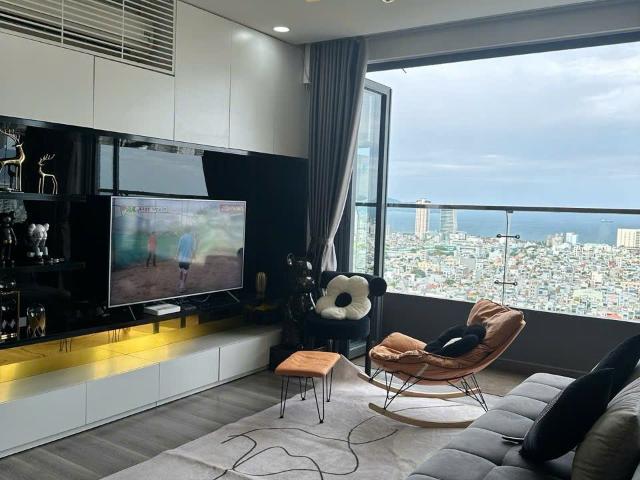 CHO THUÊ CĂN HỘ 3 PHÒNG NGỦ TẠI MONARCHY BLOCK B Tầng 8