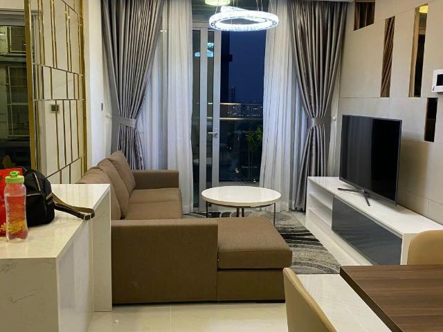 CHO THUÊ CĂN HỘ 3PN VINHOMES CENTRAL PARK – PHÒNG KHÁC RỘNG, SOFA LỚN ĐẲNG CẤP