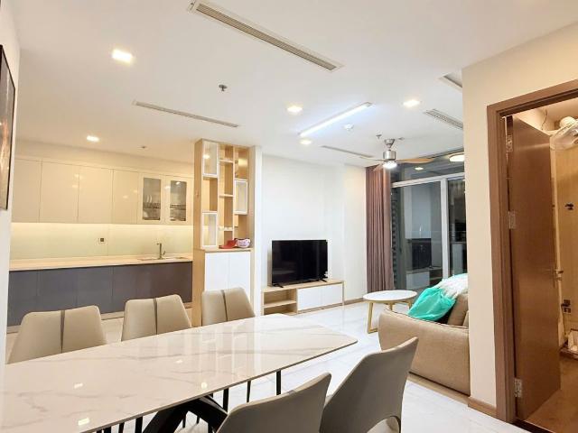 CHO THUÊ CĂN HỘ 3PN VINHOMES CENTRAL PARK – PHÒNG KHÁCH SIÊU RỘNG, THOÁNG ĐÃNG ĐẲNG CẤP