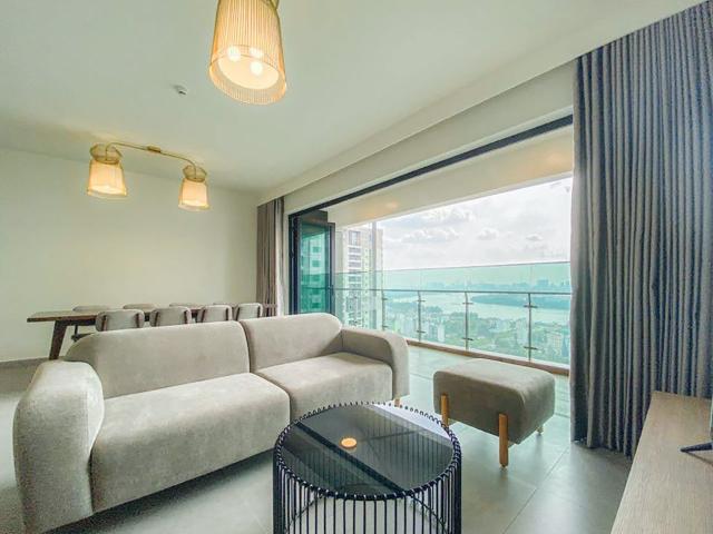 Cho thuê căn hộ tại Feliz en Vista tháp Somerset căn góc gồm 4 phòng ngủ view sông