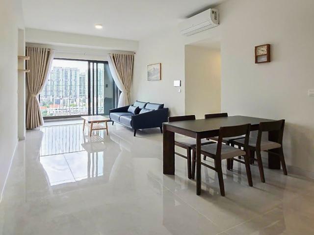 Cho thuê căn hộ tại Victoria Village căn góc gồm 2 phòng ngủ nội thất đây đủ view sông