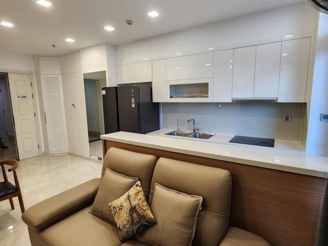 CHO THUÊ CĂN HỘ VINHOMES GOLDEN RIVER: 2PN FULL NỘI THẤT | VIEW TRỰC DIỆN LANDMARK 81 ĐẲNG CẤP