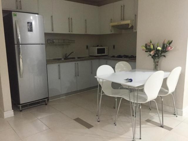 Cho thuê căn hộ Botanic 2 phòng ngủ, Giá 700usd, NT đầy đủ. Tel 0906 887 A. Quân