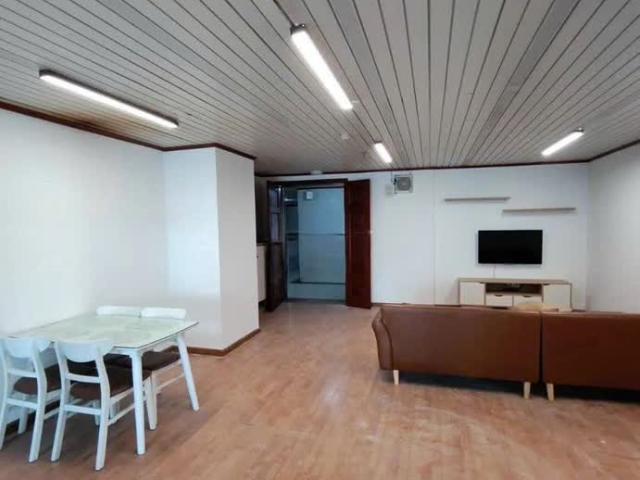 Cho thuê căn hộ chung cư MP Quang Trung, Hà Đông, diện tích 149m2 3phòng ngủ 2VS Giá 16 triệu
