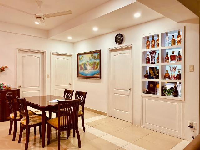 Cho thuê căn hộ Park View giá 900$/th. Diện tích 100m2, 3PN, 2WC