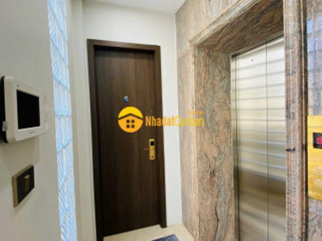 Cho thuê căn hộ phố lý nam đế 2 ngủ đầy đủ nội thất có thang máy