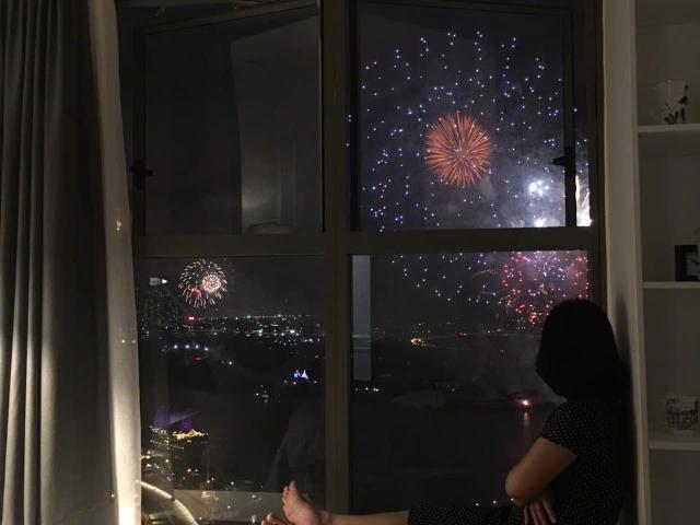 CHO THUÊ CĂN HỘ SAIGON ROYAL 2PN VIEW TRỰC DIỆN PHÁO HOA QUẬN 1