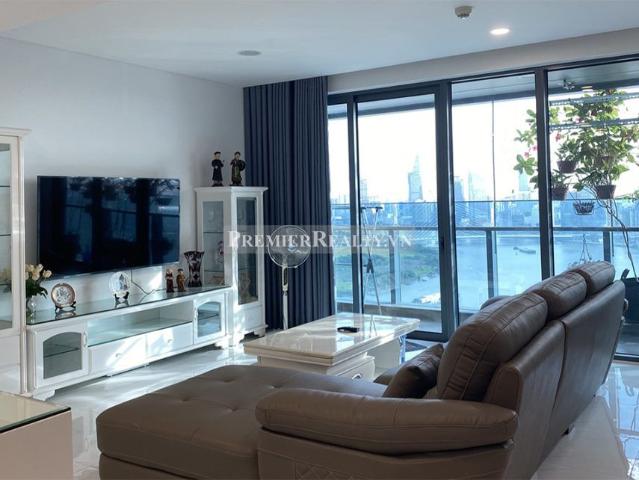 Cho thuê căn hộ Sunwah Pearl 2PN, view xinh, giá tốt