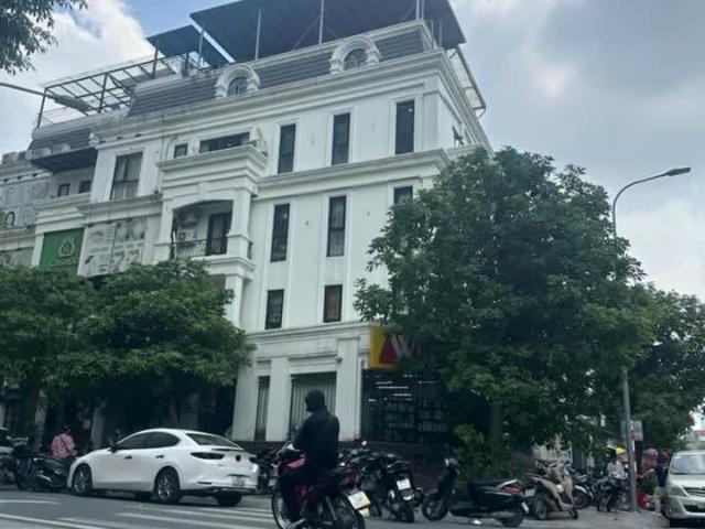 Cho thuê căn nhà 200m2 6 tầng phân lô Tố Hữu, Hà Đông làm văn phòng, dược phẩm