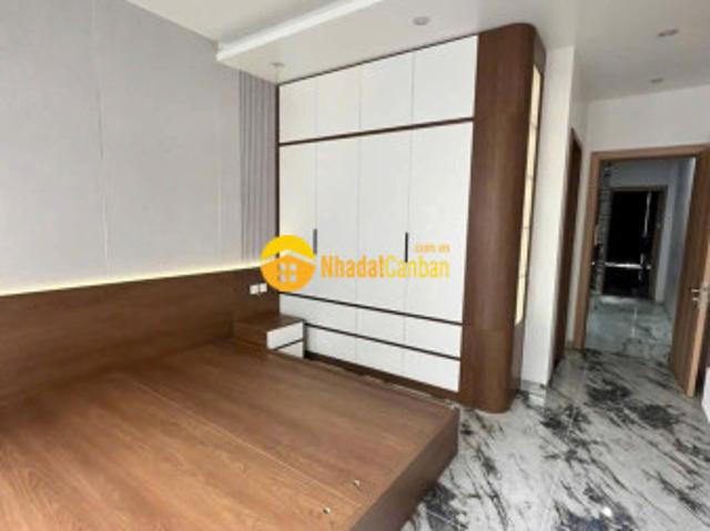 Cho thuê căn nhà 5 tầng mặt phố view công viên khu đông nam cường, tp hd, 72m2, thang máy