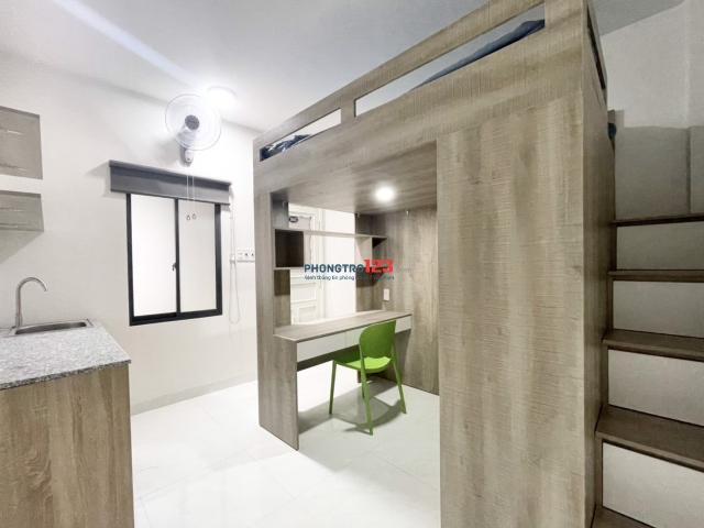 Cho thuê CHDV duplex CMT8 Q3, gần Cao Đẳng Giao Thông Vận Tải, full nội thất