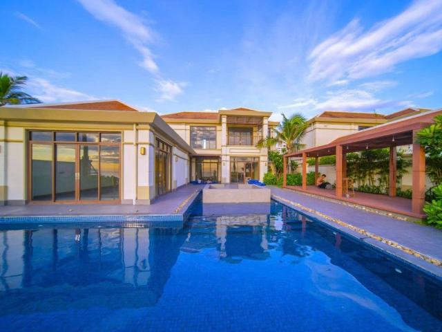 CHO THUÊ DÀI HẠN BIỆT THỰ MẶT BIỂN ĐÀ NẴNG 5 PHÒNG NGỦ TẠI FUSION RESORT