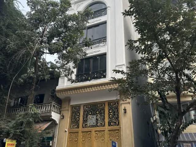 Cho thuê mặt bằng tầng 1,2,3,4 trong nhà 7 tầng mặt phố số 576 Thụy Khuê, Tây Hồ