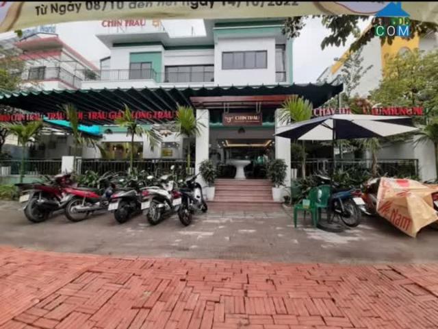 Cho thuê mặt bằng kinh doanh Duy Tân 150m2 x1T MT 10m vị trí siêu đẹp kinh doanh mọi mô hình