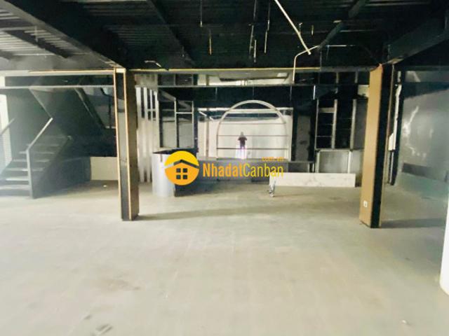 Cho thuê nhà 2 tầng mặt tiền 29 ngang 12m