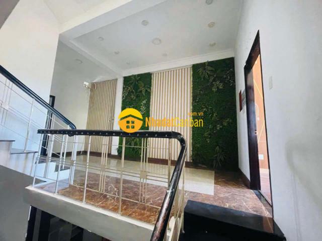 Cho thuê nhà 4 tầng mt 2 tháng 9 vị trí đẹp