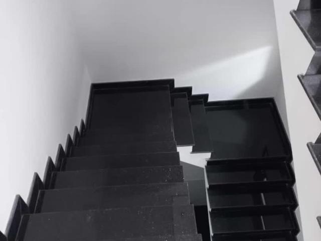 Cho thuê nhà 6B Intresco, nội thất đầy đủ, giá 20 triệu/ tháng