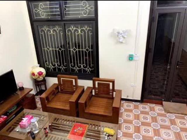Cho thuê nhà Chiến Thắng, 60m2 x 4 tầng, 3 WC, 17 Triệu/th có thương lượng
