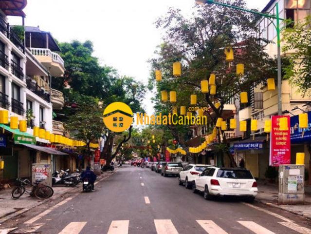 Cho thuê nhà bùi thị xuân dt 90m x 5 tầng, mt 5m. Lh0818011