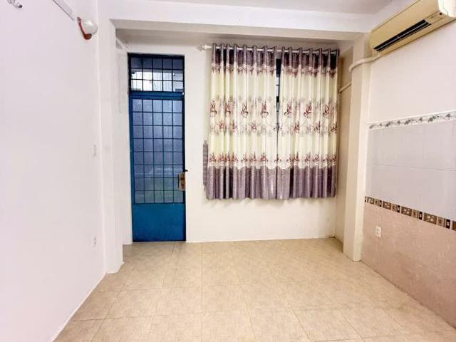 Cho Thuê Nhà Giá Rẻ Tại Hoàng Văn Thụ, P. 4, Tân Bình, Tp. Hcm Chỉ 13 Triệu Thương Lượng