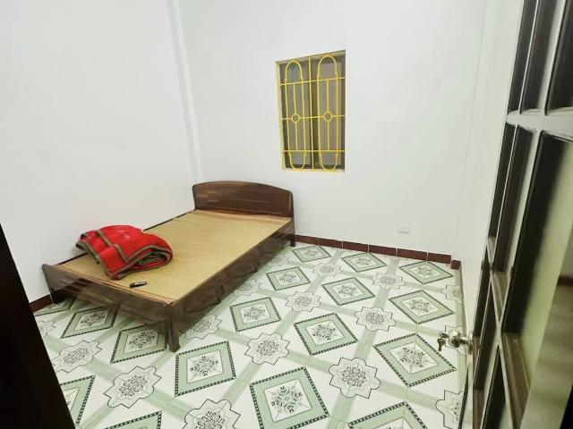 CHo thuê nhà full đồ Hoàng Hoa Thám Ba Đình, 45m2, 4 tầng, 4 ngủ, 15tr