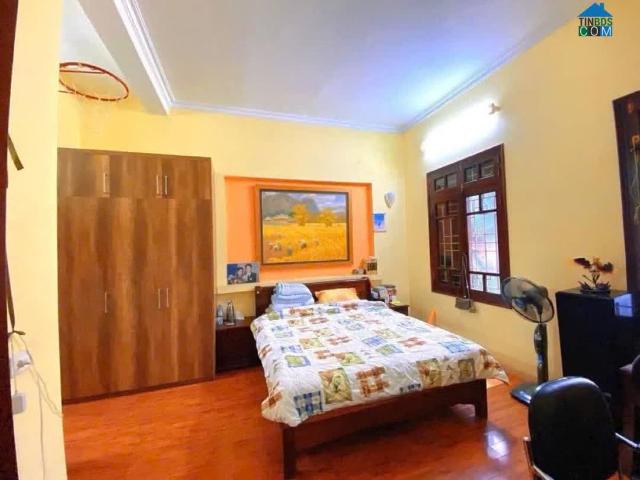 Cho thuê nhà ô tô vp Lạc Long Quân Tây Hồ, 100m2, 4 tầng, 3 ngủ, 25tr