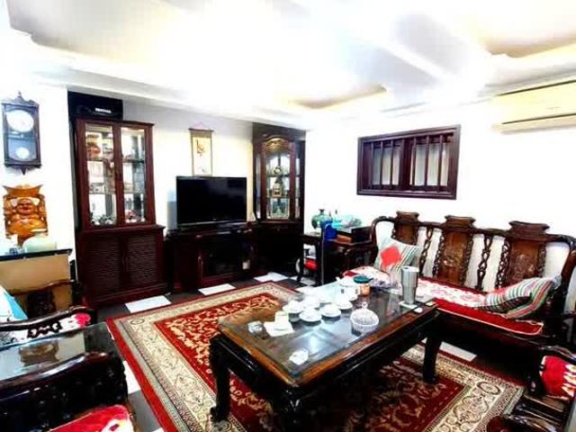 Cho Thuê Nhà Mặt Hồng Hà, Ba Đình. 40m2 Cấp 4 MT 3M Giá 5,5 Triệu 1 Tháng/ Kinh Doanh Sầm Uất