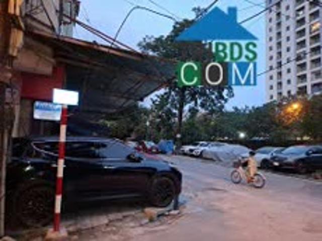 Cho thuê nhà mặt đất tại ngõ 319 Tam Trinh, Hoàng Mai, Hà Nội