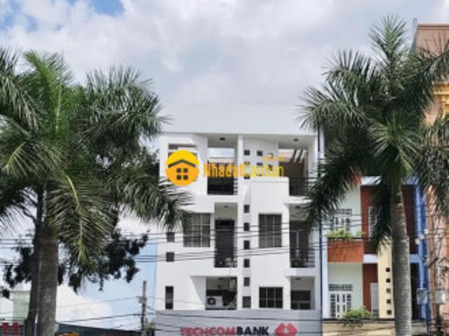 Cho thuê nhà mặt tiền đường 32 gần đại học cần thơ ngang 8m