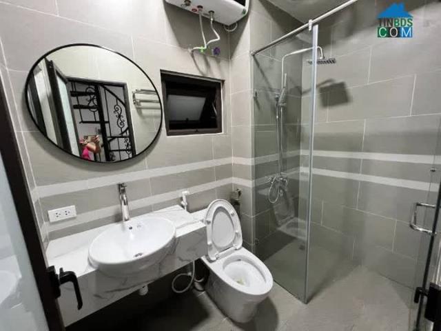 Cho thuê nhà mới chính chủ nguyên căn 80m2 4.5T, Nhà hàng, VP, KD, Trường Chinh 20Tr