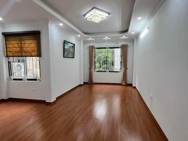 Cho thuê nhà mới chính chủ 80m2x4T, KD, VP, Nhà hàng, Phạm Hùng 20Tr