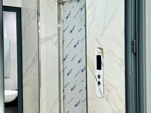 Cho thuê nhà mới, hai mặt tiền, 95m2_ 4T  vỉa hè, Trần Nhân Tông 29 Tr