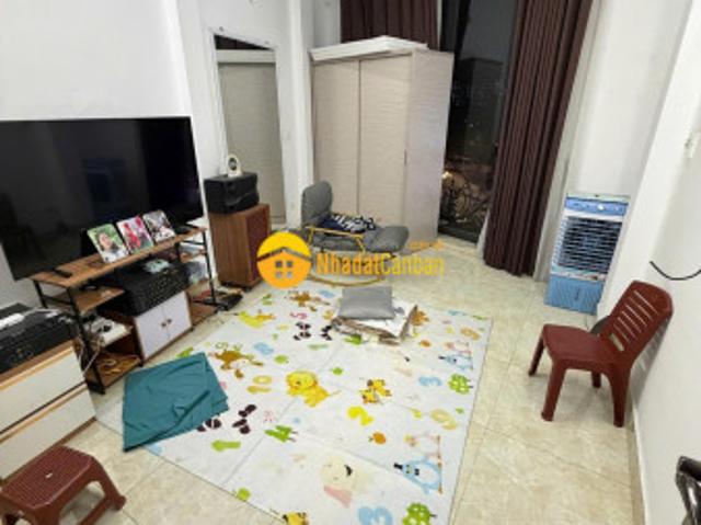 Cho thuê nhà mp kim ngưu, hai bà trưng 45m x 5t giá 25 triệu, nhà đẹp, kd cực tốt