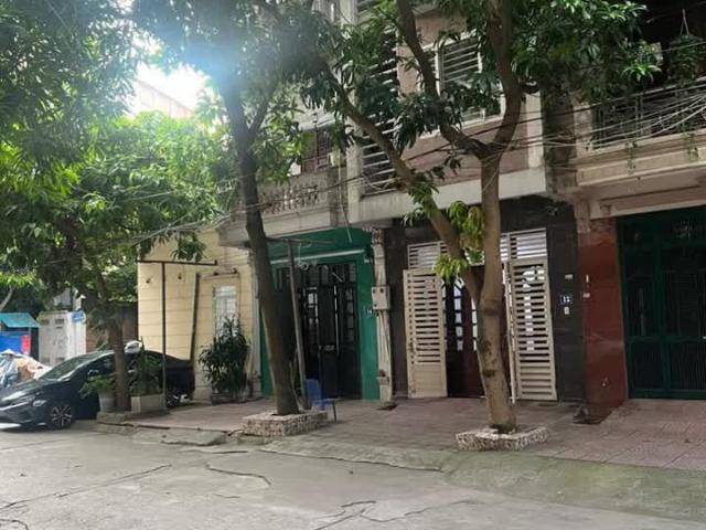 Cho Thuê Nhà Nguyên Căn Tại Hoàng Quốc Việt, Cầu Giấy, Hà Nội