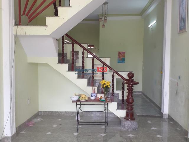 Cho thuê nhà nguyên căn tại Q12