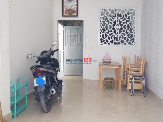 Cho thuê nhà nguyên căn dương quảng hàm, p. 5, gò vấp. Giá 7,5 triệu