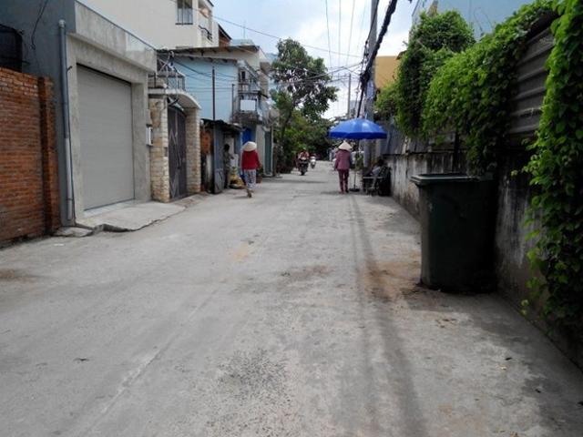 Cho thuê nhà nguyên căn DT: 4 x 16 đường xe hơi khu Nguyễn Thị Định, Q. 2