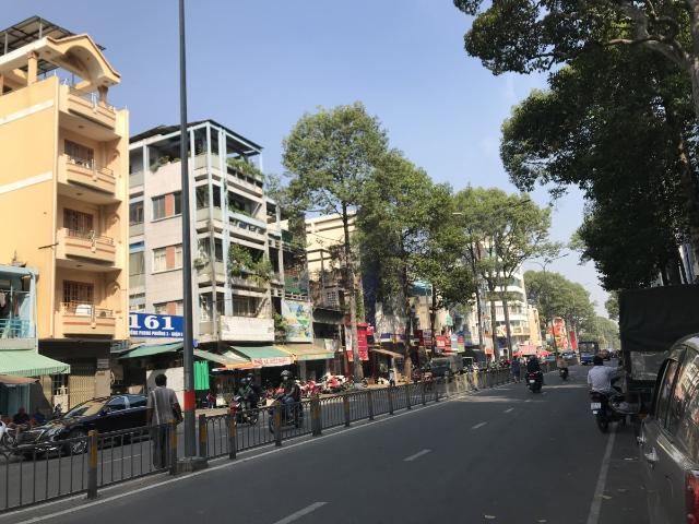 Cho thuê nhà nguyên căn góc 2MT Lê Hồng Phong, Q. 5, Trệt + 6 lầu, 68tr/ tháng