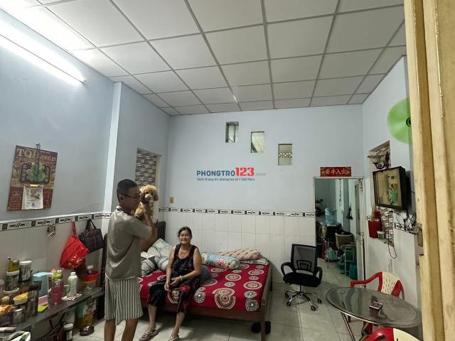 Cho thuê nhà nguyên căn hẻm 1/ Lê Liễu 4x13 1 lầu