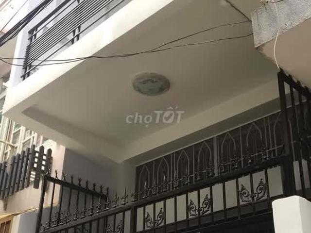 Cho thuê nhà nguyên căn hẻm 273 đường Nhật Tảo, Phường 8, Quận 10