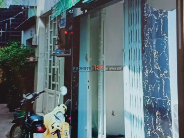 Cho thuê nhà nguyên căn hẻm Hậu Giang cách mặt tiền 30m, dt 64m2