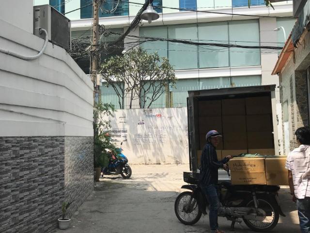 Cho thuê nhà nguyên căn hẻm trung tâm Quận 3