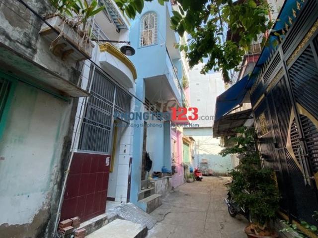 Cho thuê nhà nguyên căn hẻm xe tải