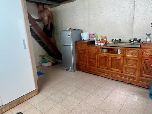 Cho thuê nhà nguyên căn khu bách kinh xây