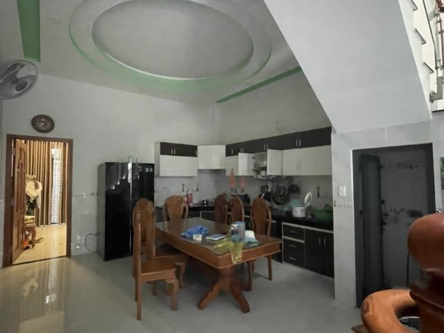 Cho thuê nhà nguyên căn làm văn phòng và spa