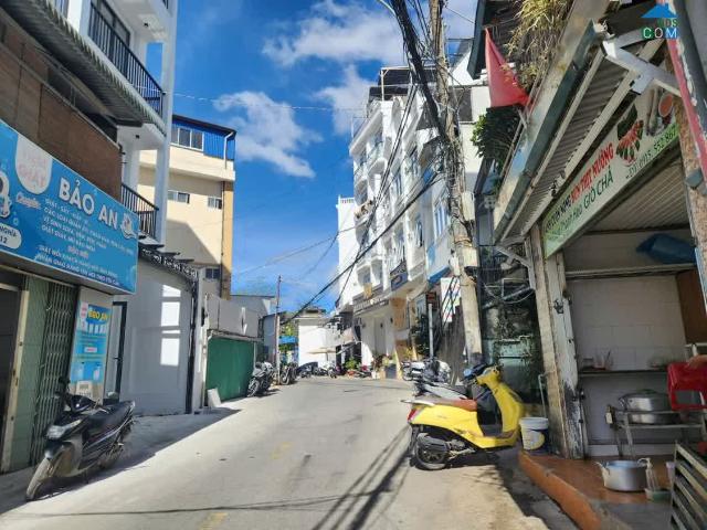Cho Thuê Nhà Nguyên Căn Măt Tiền Đường Nguyễn Thi Nghĩa. P 2 TP Đà Lat